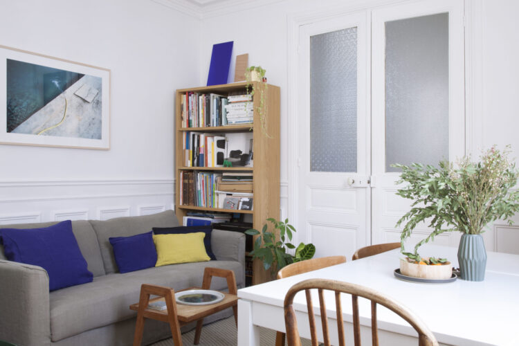 salon cabinet rangement edison chaise petite gigue lampadaire ella chaine J77 dessin mélanie berger tables basses gigognes acier sloft sloftmagazine petits intérieurs inspiration déco